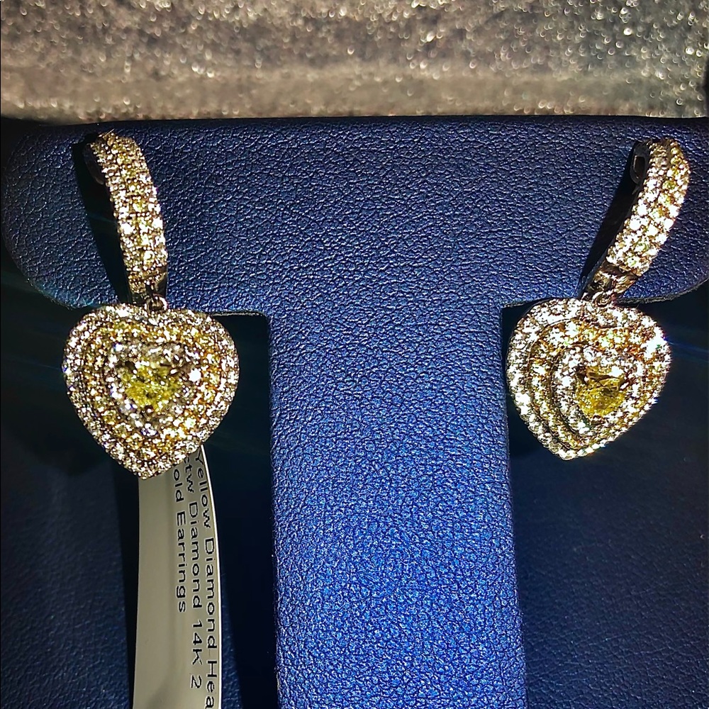 Yellow and White Diamond Heart drop earrings 1.53ctw in 14kt 2-rone gold NWT